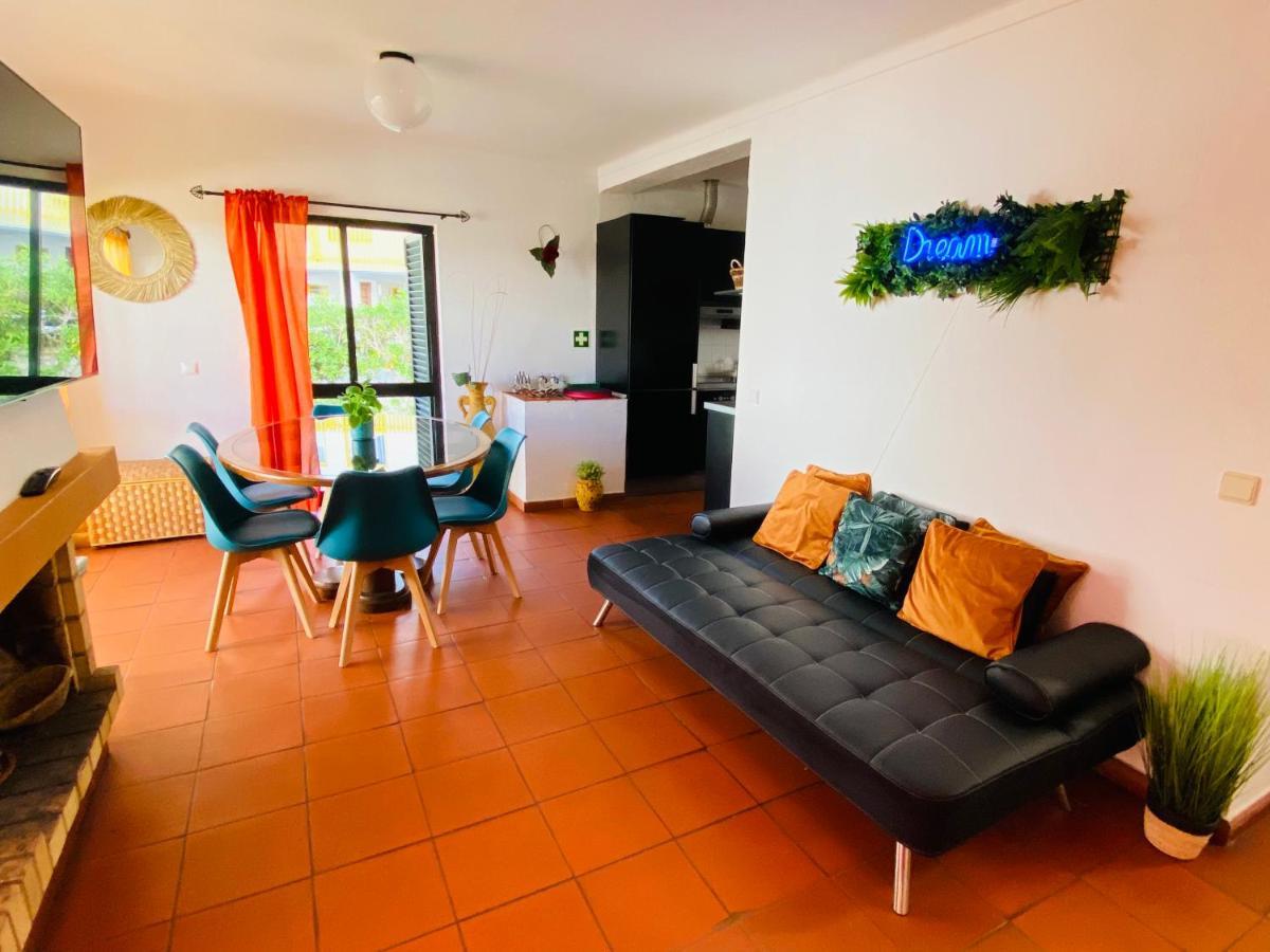 Summer House, Only 2 Minutes To The Beach In Vilamoura! Villa Ngoại thất bức ảnh